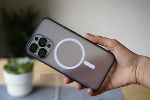 Black Matte Magsafe Case with Camera Protector - iPhone